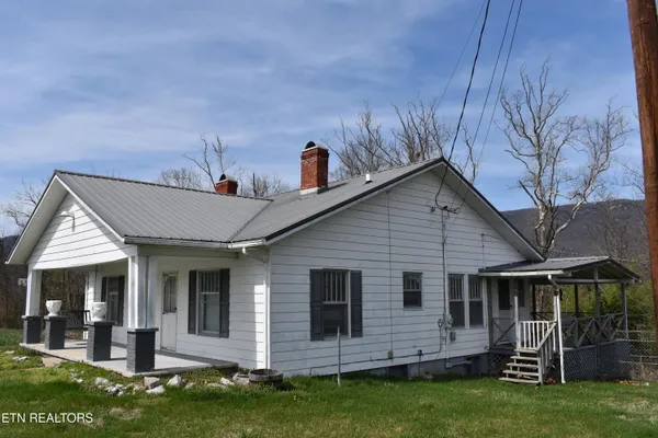 $169,900 | 8749 Wilderness Road, Ewing, VA 24248