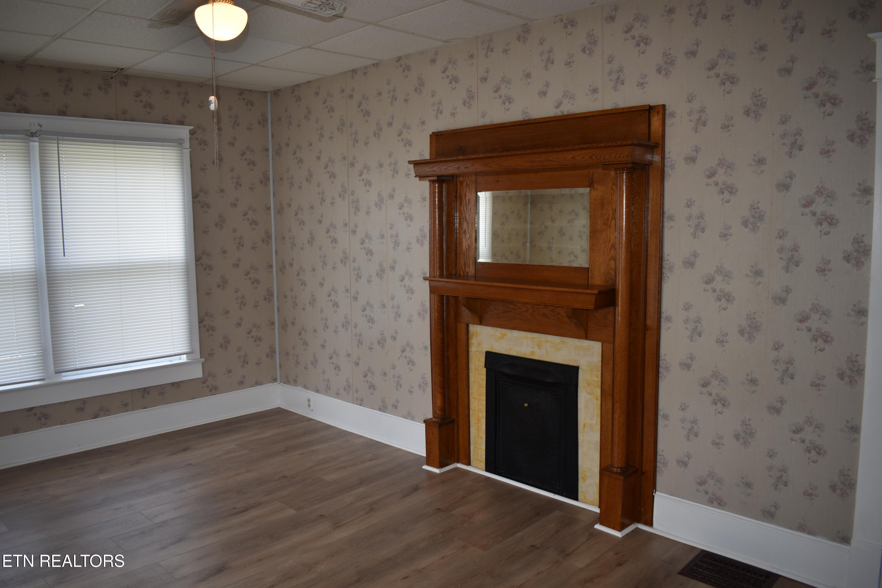 8749 Wilderness Road Ewing, VA 24248 - Photo 10 of 25 DSC_0142