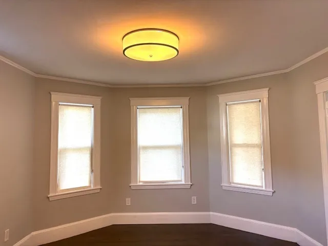 $2,950 | 36-38 Burgoyne Street, Unit 1, Boston, MA 02124