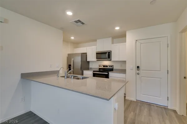 $1,880 | 7375 Hayes Harbor, North Las Vegas, NV 89084
