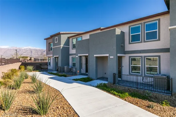$1,880 | 7375 Hayes Harbor, North Las Vegas, NV 89084