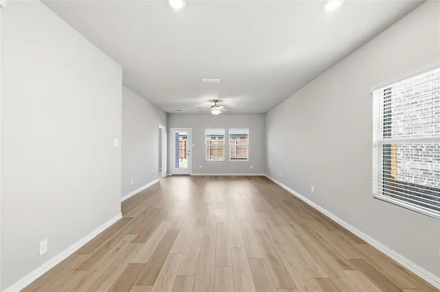 $2,250 | 610 Clover Crk Drive, Unit 610, McKinney, TX 75071