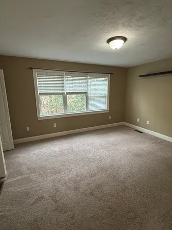 $2,400 | 34 Johnson Street, Unit 1, Worcester, MA 01604