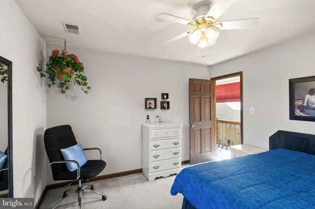 $1,200,000 | 1398 Park Lake Drive, Reston, VA 20190