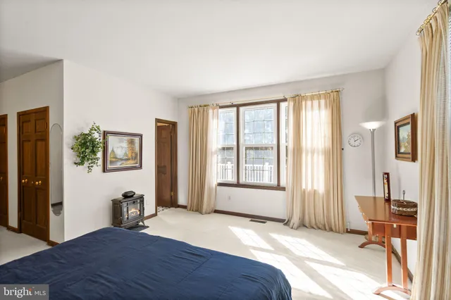 $1,200,000 | 1398 Park Lake Drive, Reston, VA 20190