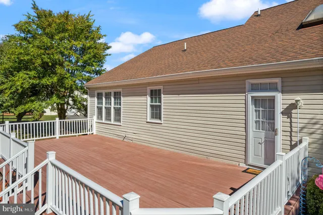 $1,200,000 | 1398 Park Lake Drive, Reston, VA 20190