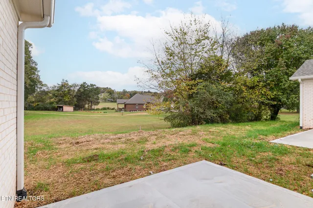 $528,800 | 109 Alpine Drive, Clinton, TN 37716