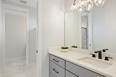 $2,175,000 | 5405 Montview Street, Austin, TX 78756
