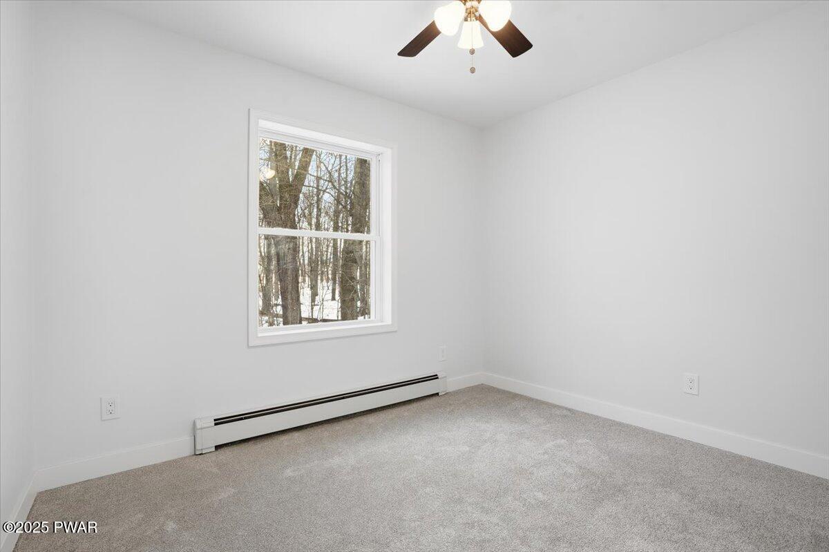 10 Swingle Road Moscow, PA 18444 - Photo 29 of 60 an empty room with a window