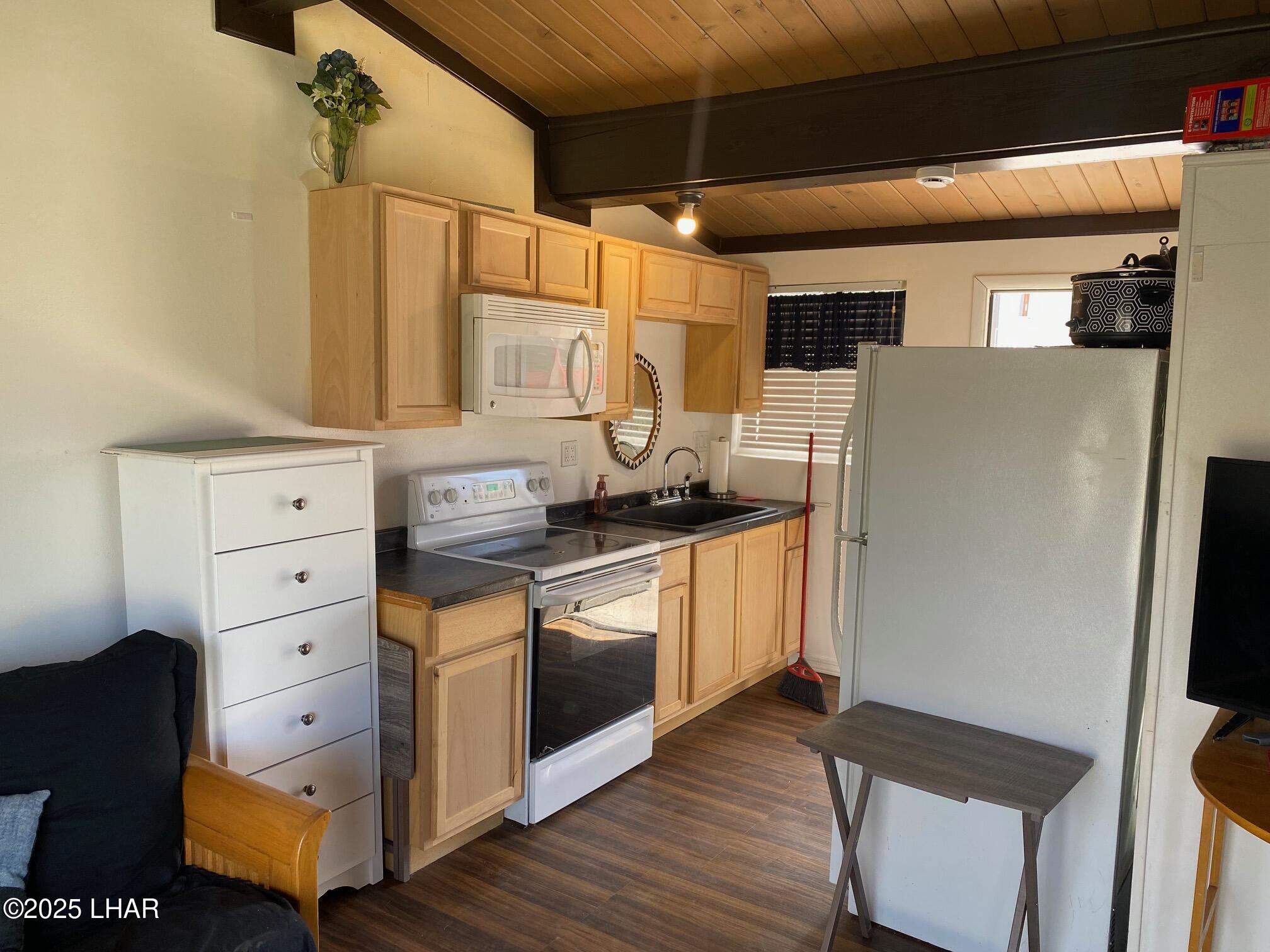 9122 Riverside Drive Parker, AZ 85344 - Photo 2 of 11 IMG_3727