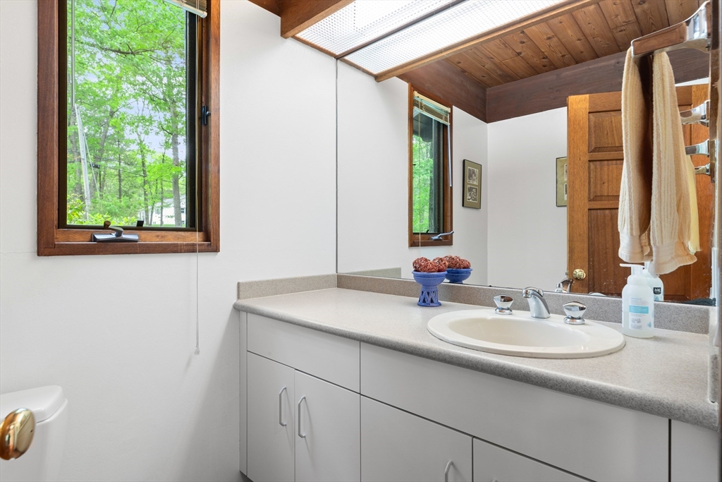 100 Wildwood Road Andover, MA 01810 - Photo 19 of 41