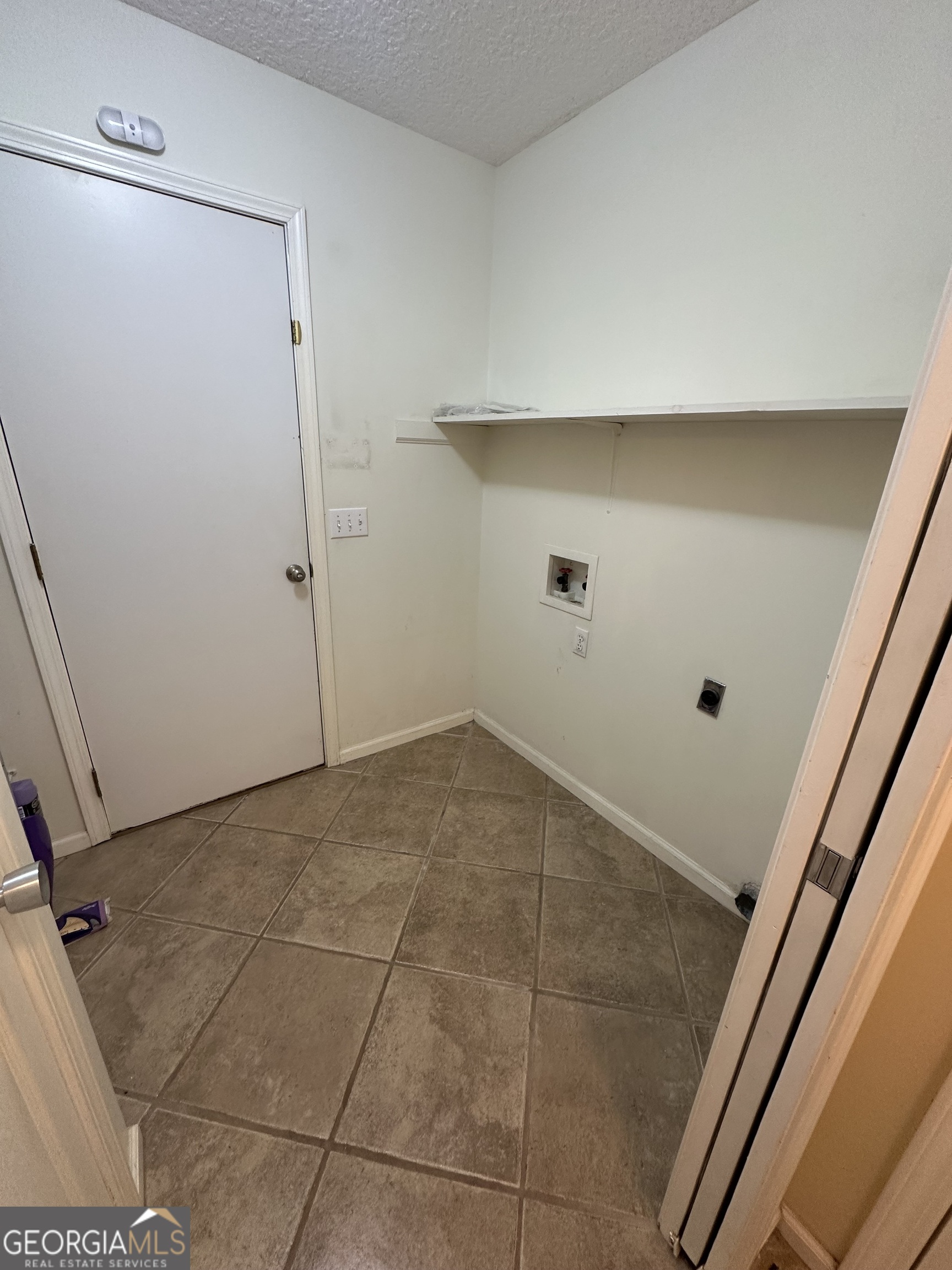 1024 Greenwillow Drive St. Marys, GA 31558 - Photo 19 of 35 a view of an empty room