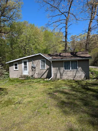 $53,000 | 216 Portage Lake Road, Munith, MI 49259