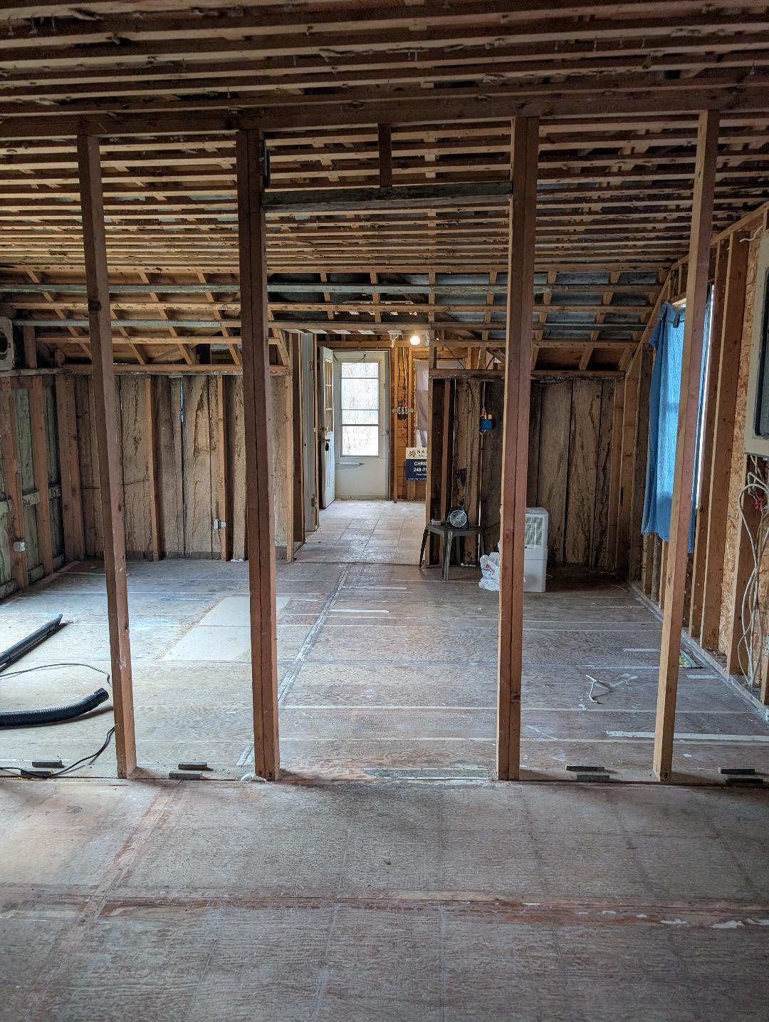 216 Portage Lake Road Munith, MI 49259 - Photo 9 of 17 216 inside looking front