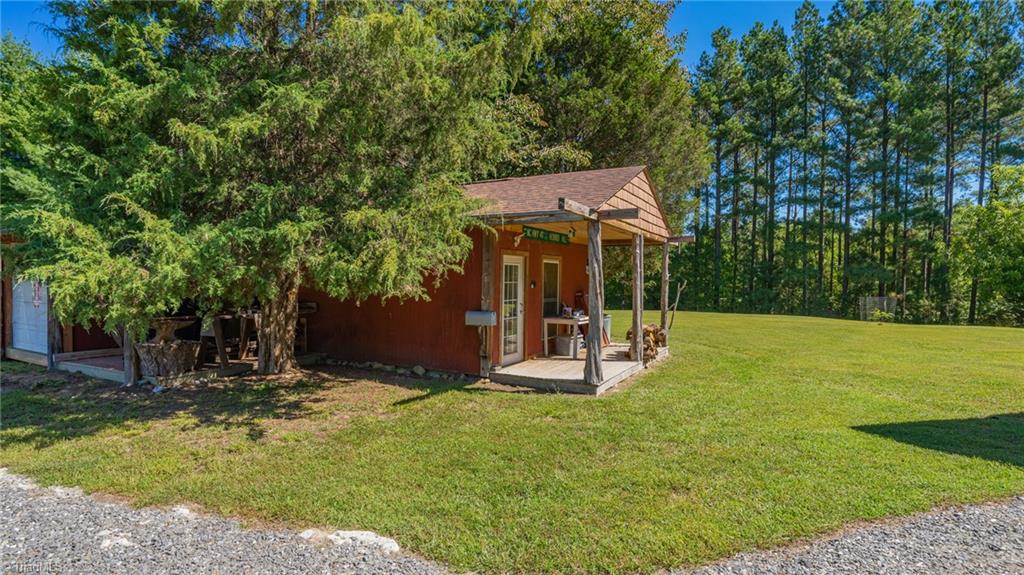 1101 Workman Road Lexington, NC 27292 - Photo 11 of 24 Gallery Image 11