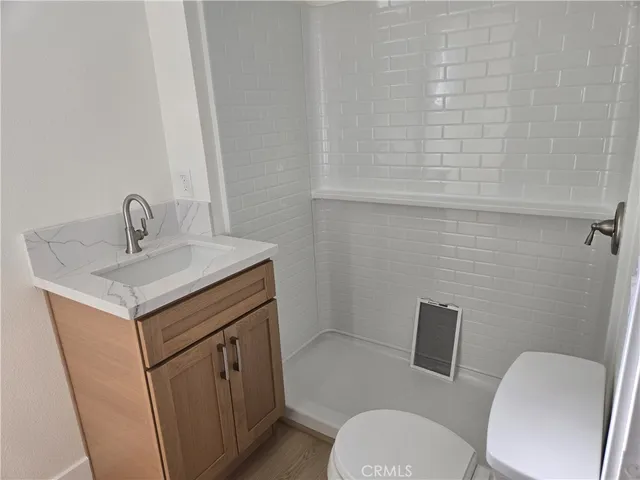 $4,000 | 16742 East Main Street, Orange, CA 92865