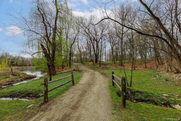 $799,500 | 306 Hutchinson Boulevard, Mount Vernon, NY 10552