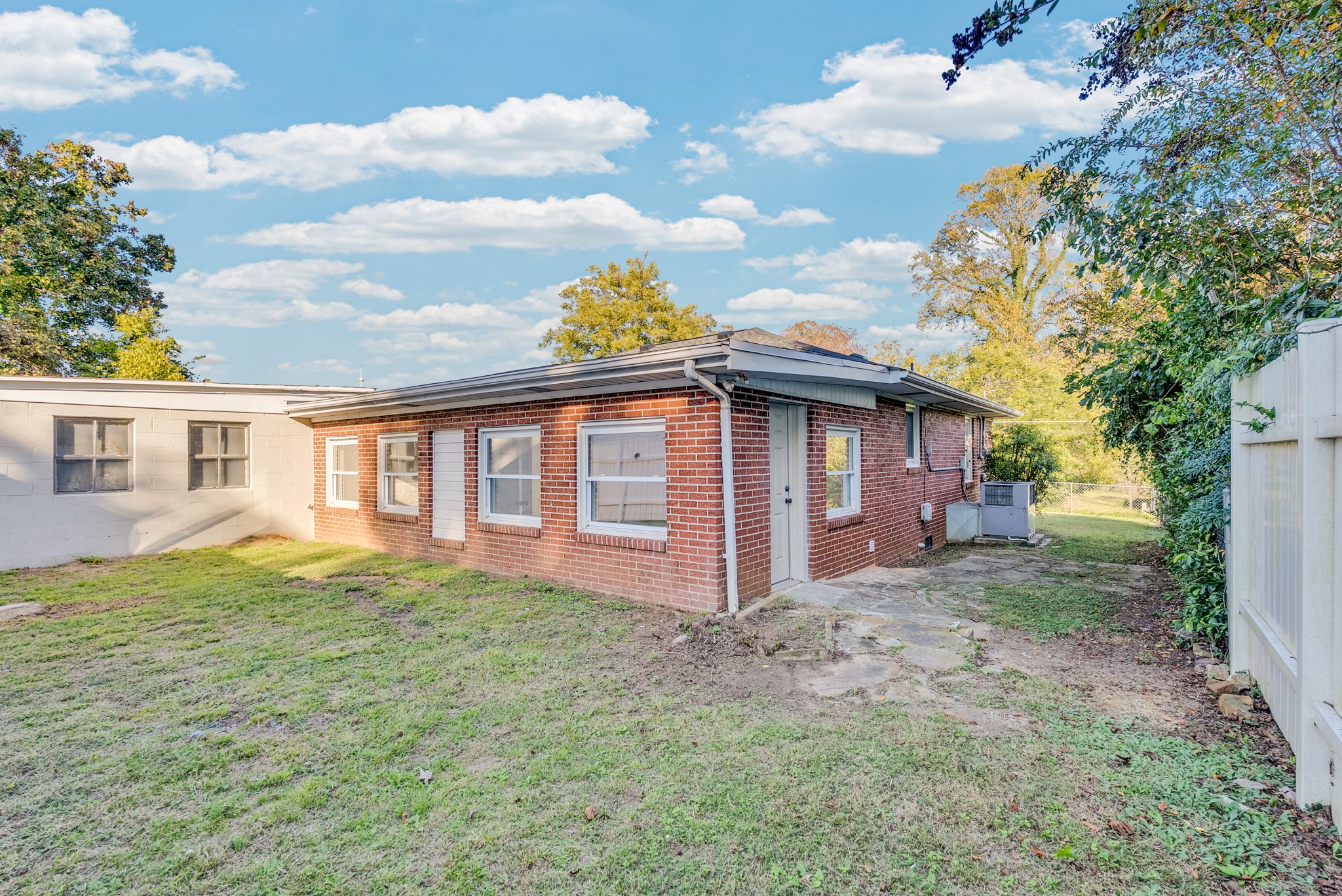 107 Oak Street Sparta, TN 38583 - Photo 21 of 26 a view of a yard in front of a house