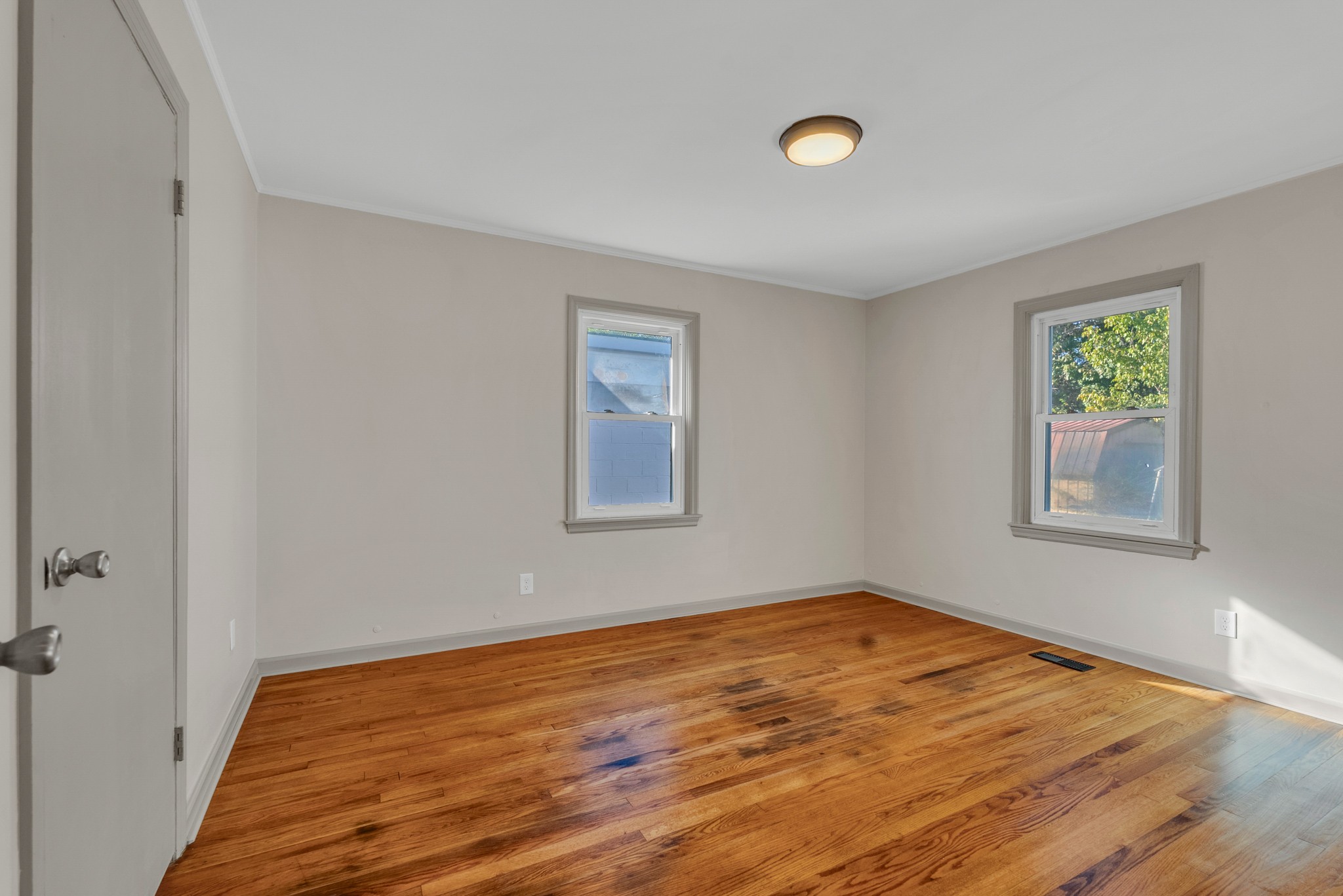 107 Oak Street Sparta, TN 38583 - Photo 9 of 26 a view of empty room with wooden floor
