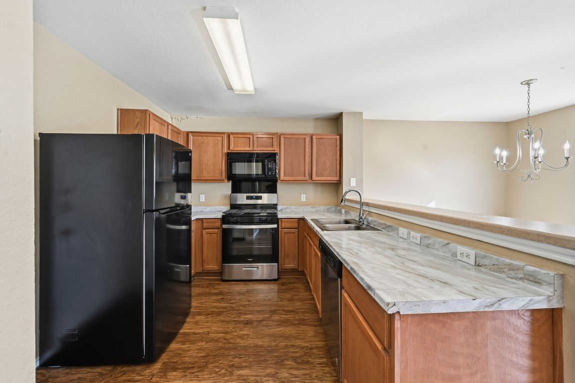 236 Black Forest Road Buda, TX 78610 - Photo 14 of 34