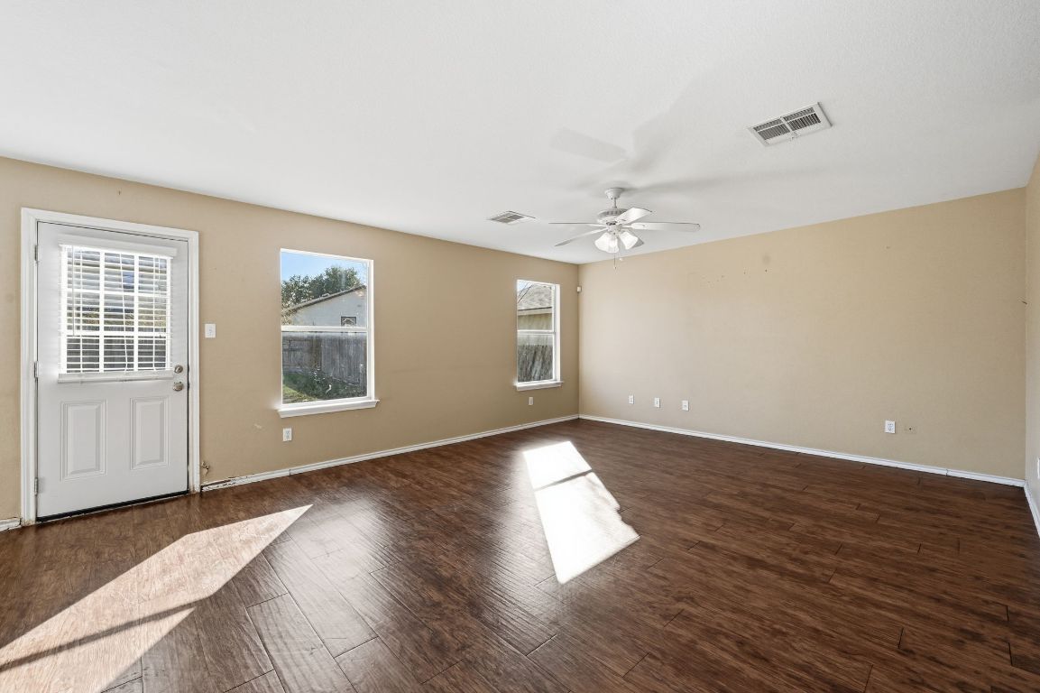 236 Black Forest Road Buda, TX 78610 - Photo 20 of 34