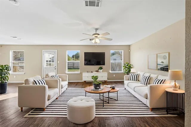 $234,900 | 236 Black Forest Road, Buda, TX 78610