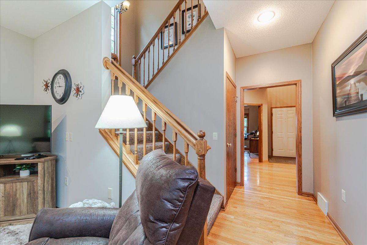 5903 Bryant Lane Inver Grove Heights, MN 55076 - Photo 16 of 36