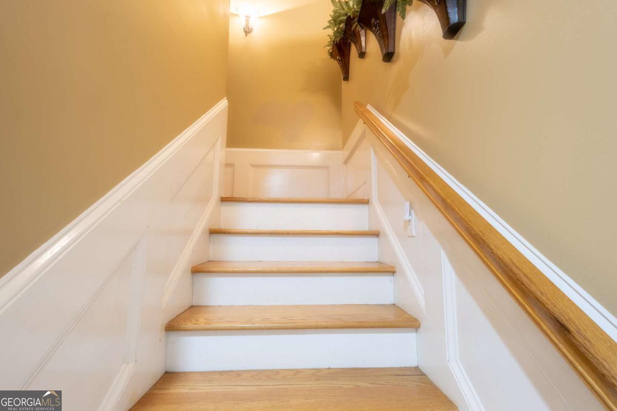 20 Ray Taylor Road Tifton, GA 31793 - Photo 25 of 46 a view of entryway