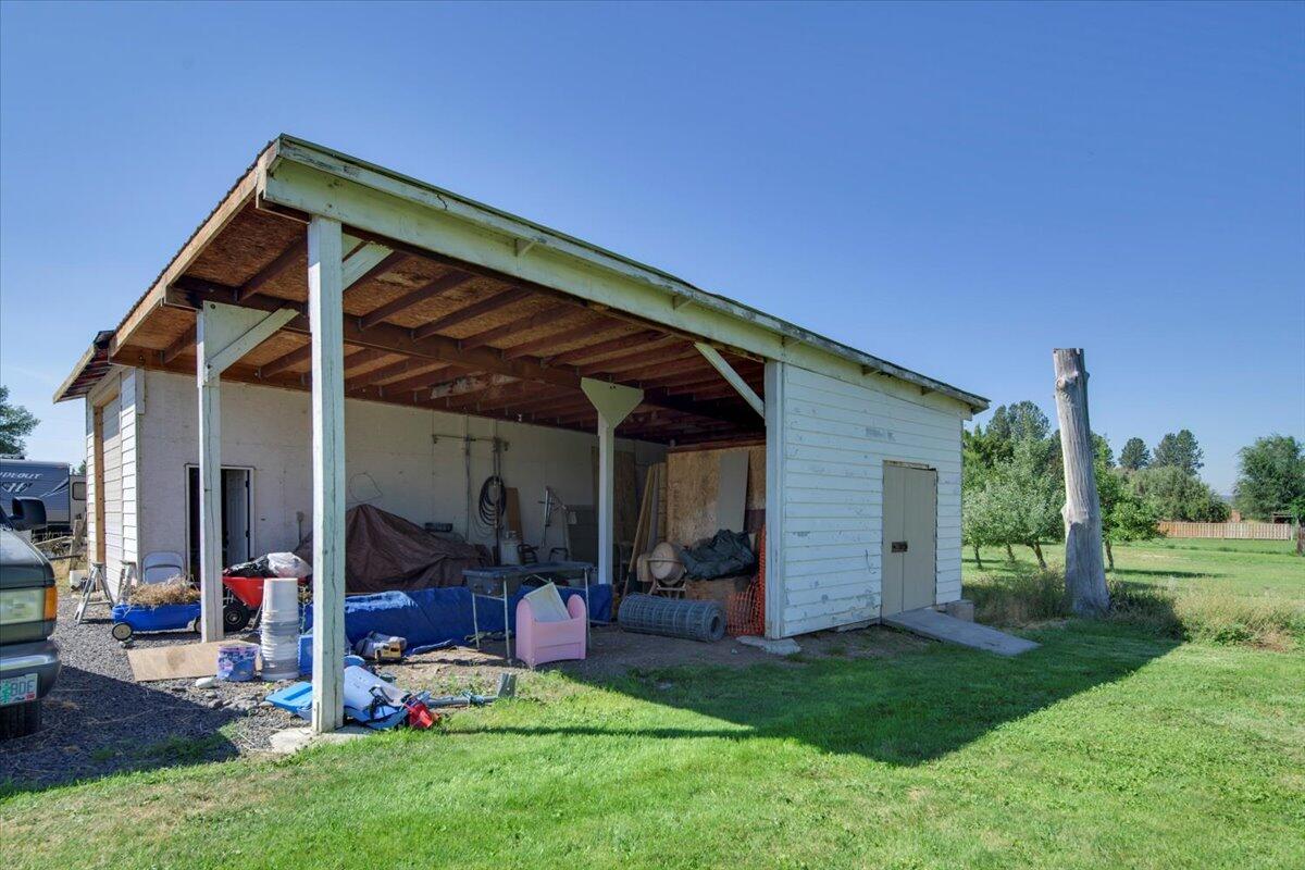 549 Martingale Road Prineville, OR 97754 - Photo 23 of 23 22-549 Martingale Rd, Prineville-22