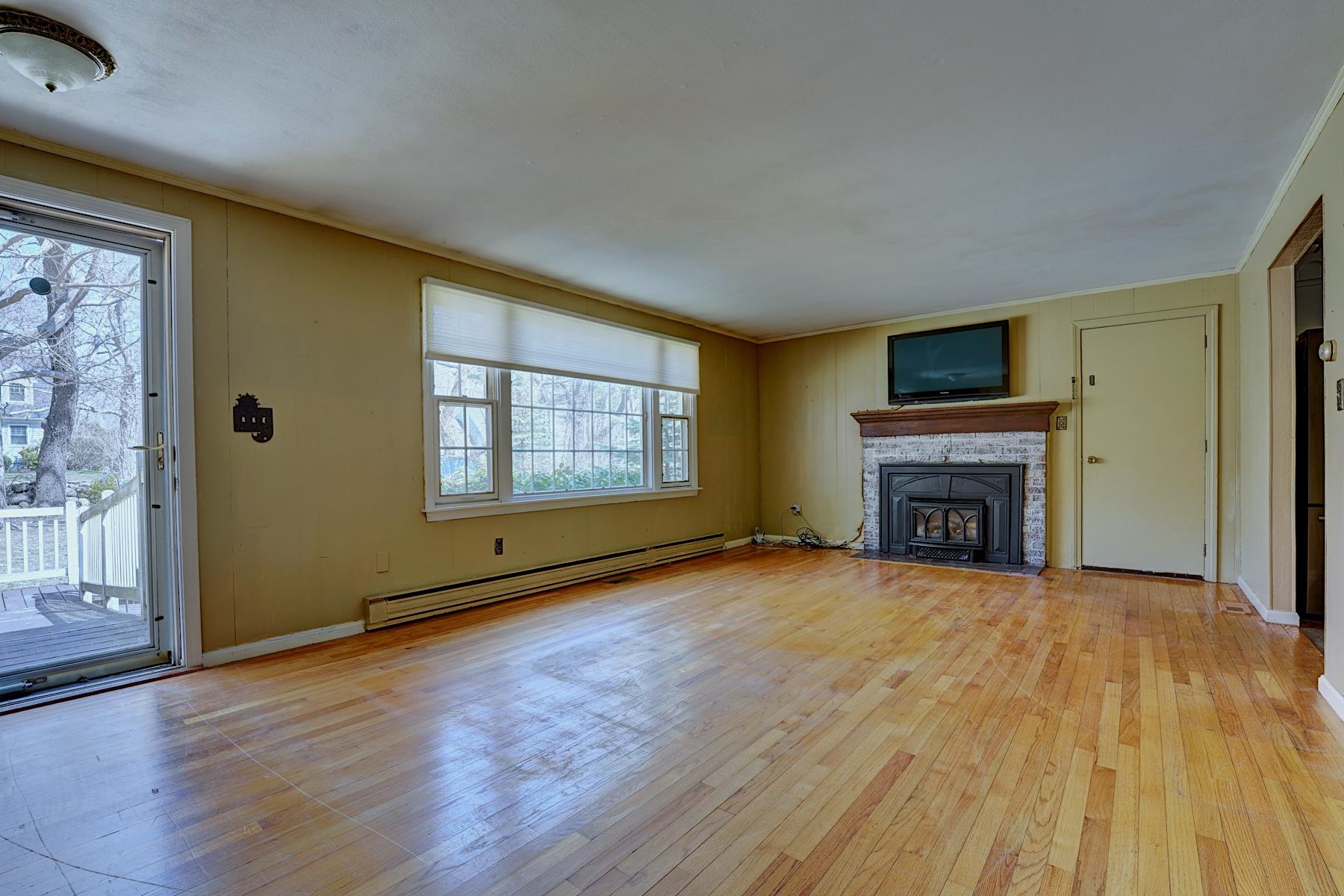 194 Locke Road Rye, NH 03870 - Photo 4 of 27