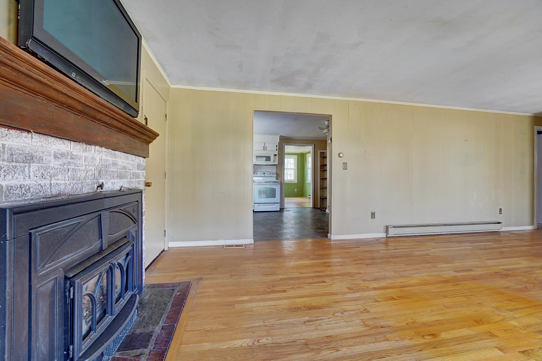 194 Locke Road Rye, NH 03870 - Photo 7 of 27