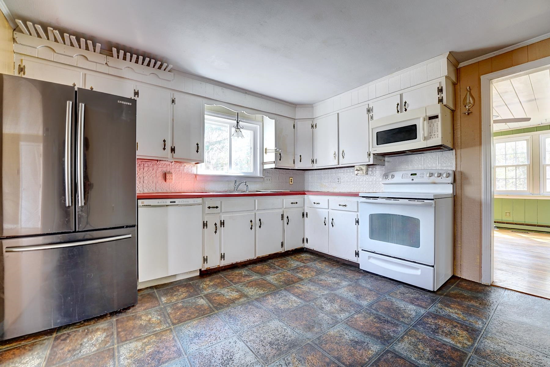 194 Locke Road Rye, NH 03870 - Photo 10 of 27