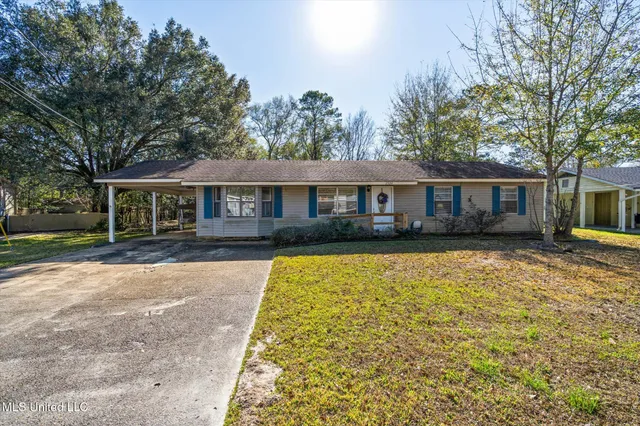 $149,900 | 2924 Dantzler Street, Moss Point, MS 39563