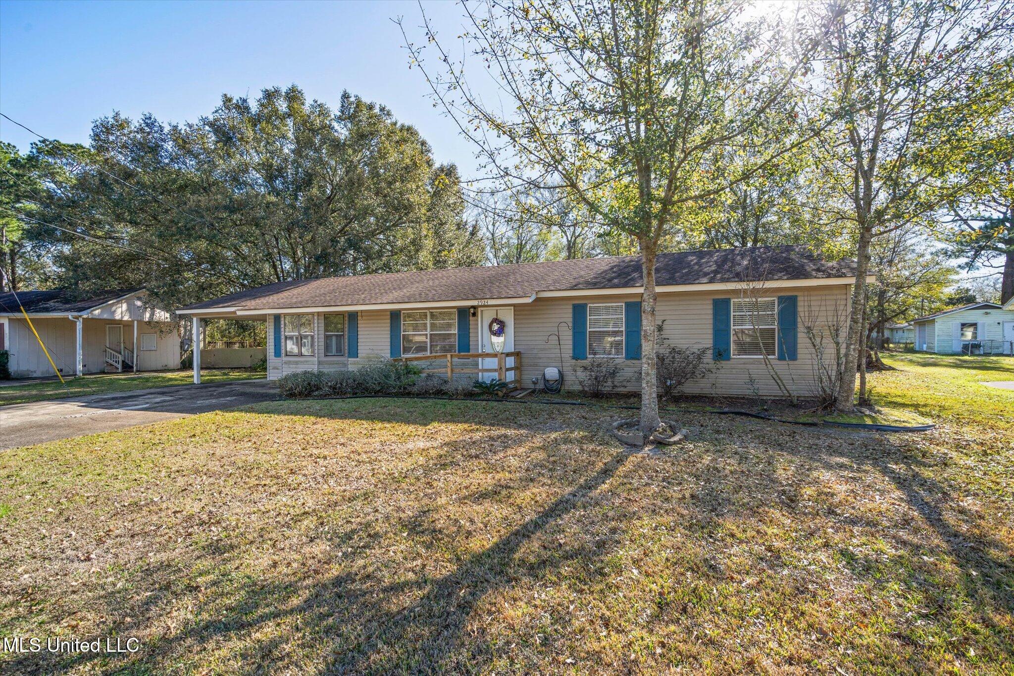 2924 Dantzler Street Moss Point, MS 39563 - Photo 23 of 24 23-2924 Dantzler St-123