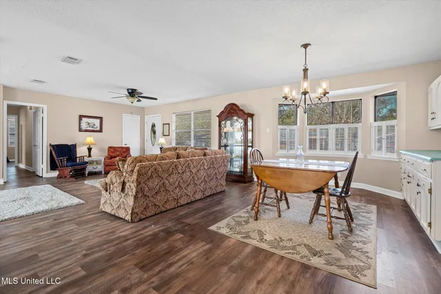 $149,900 | 2924 Dantzler Street, Moss Point, MS 39563