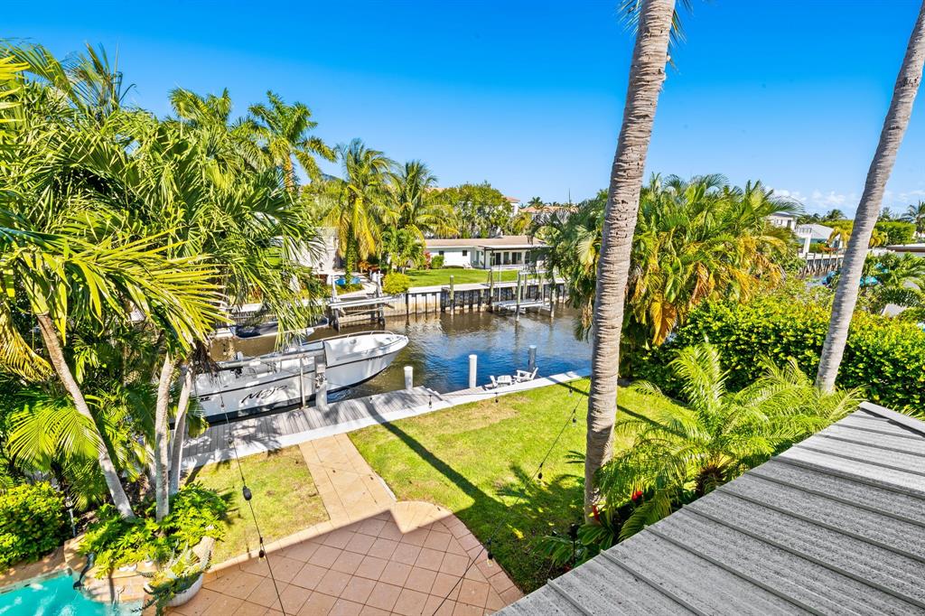 909 Turner Road Delray Beach, FL 33483 - Photo 32 of 50 a view of an outdoor space