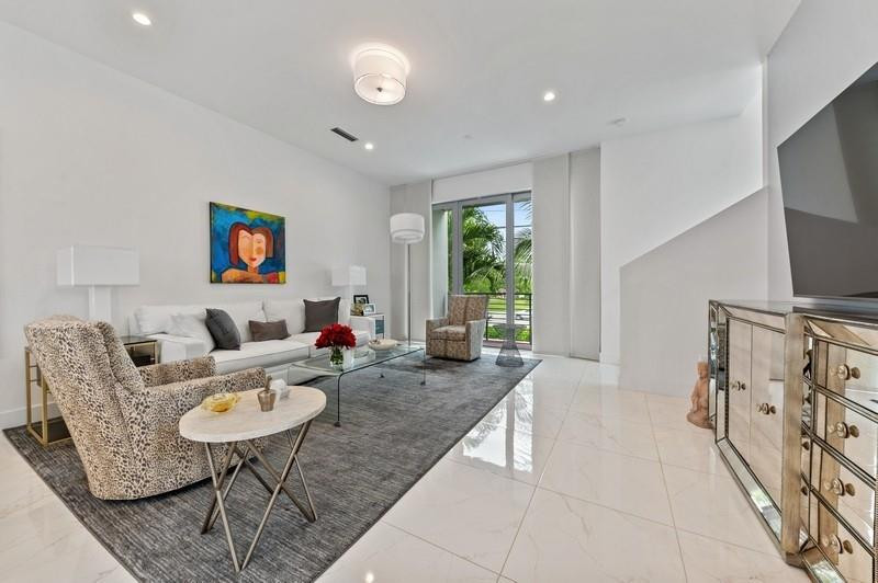 4051 Northwest 18th Way Boca Raton, FL 33431 - Photo 6 of 21 Photo 6