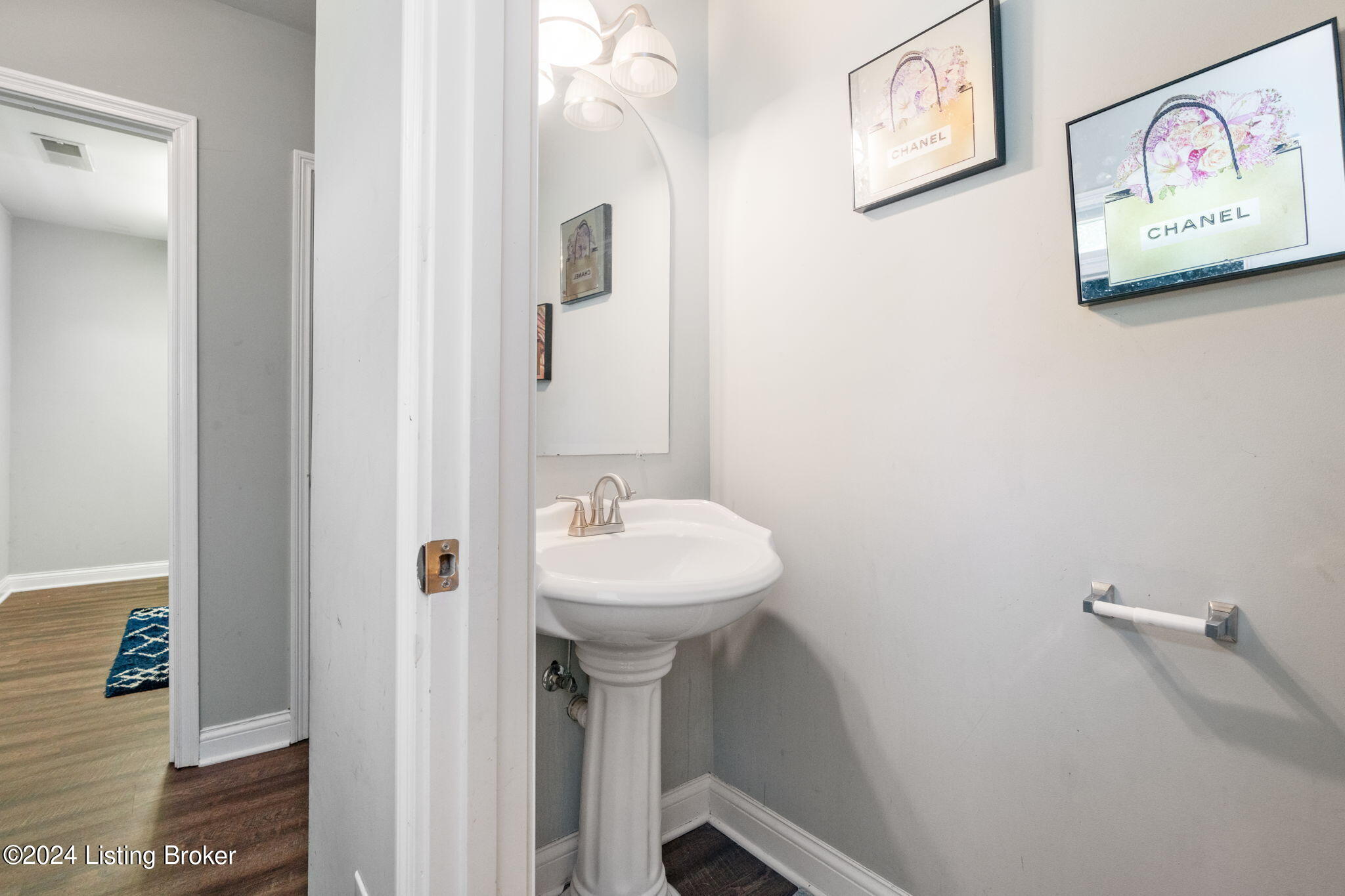 13306 Harris Ridge Court Louisville, KY 40243 - Photo 20 of 47 Half Bathroom