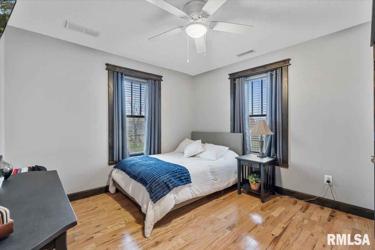 302 9th Street Silvis, IL 61282 - Photo 36 of 67