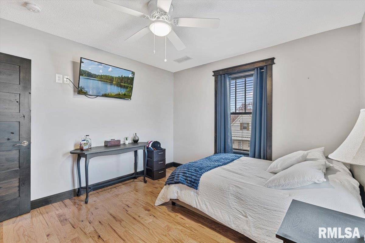 302 9th Street Silvis, IL 61282 - Photo 38 of 67