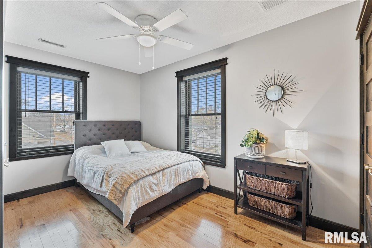 302 9th Street Silvis, IL 61282 - Photo 40 of 67