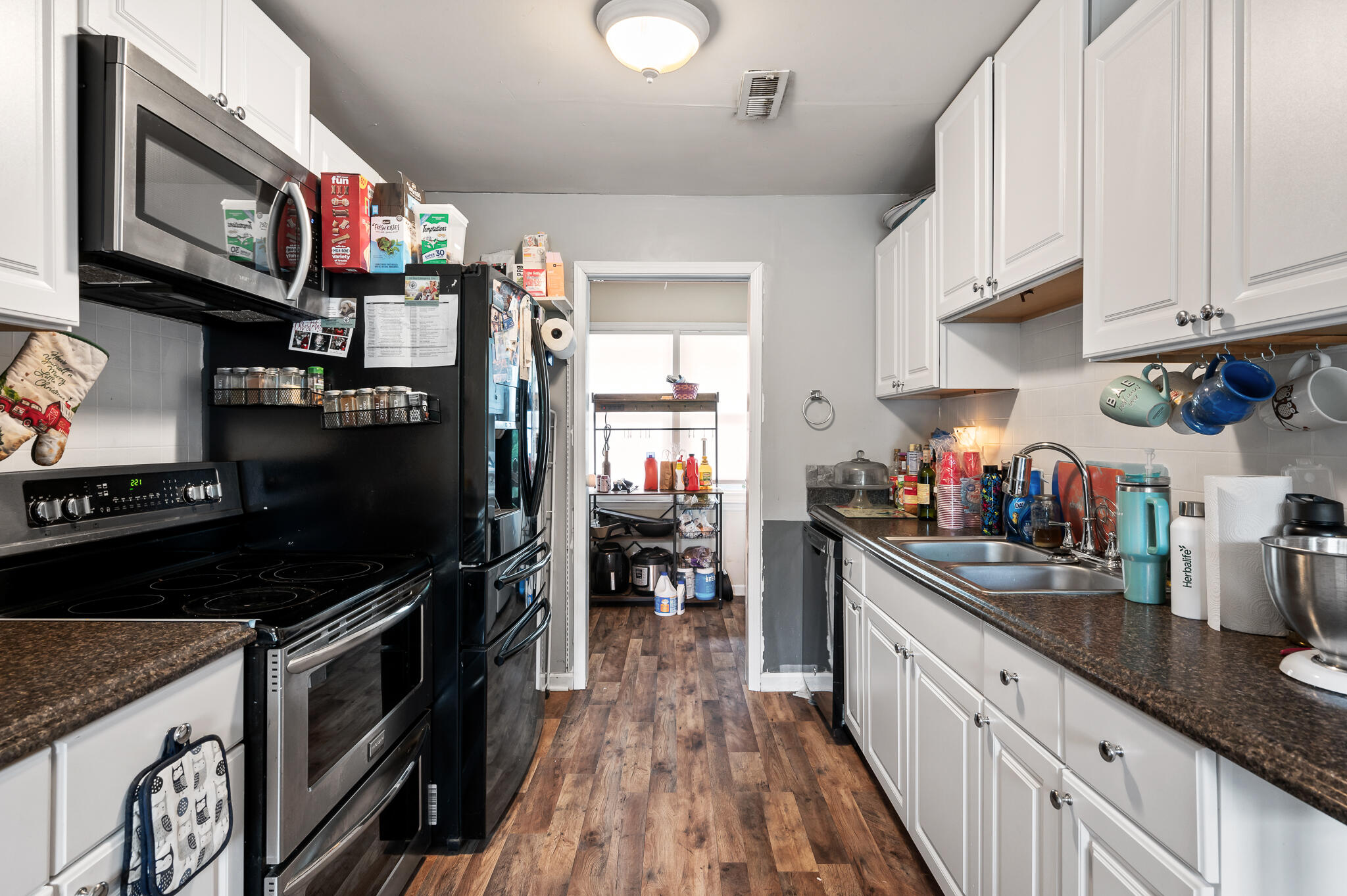 305 Gippy Drive Summerville, SC 29486 - Photo 8 of 23 MOD_1431