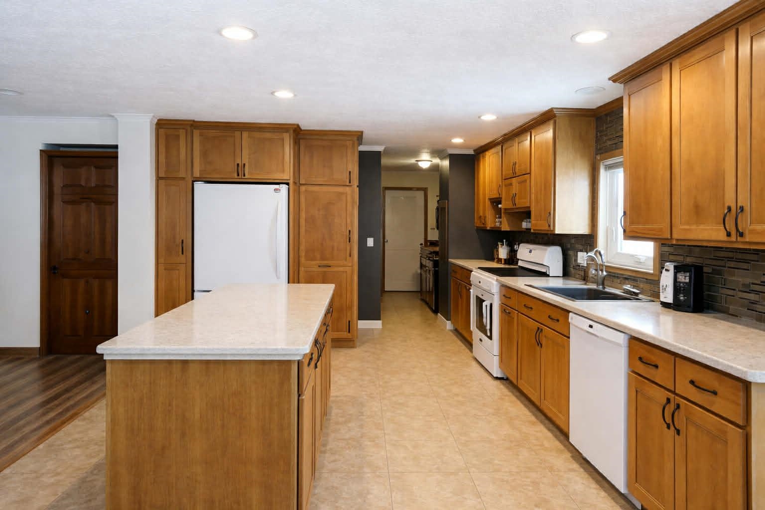 N3543 Willow Road Pulaski, WI 54162 - Photo 4 of 18