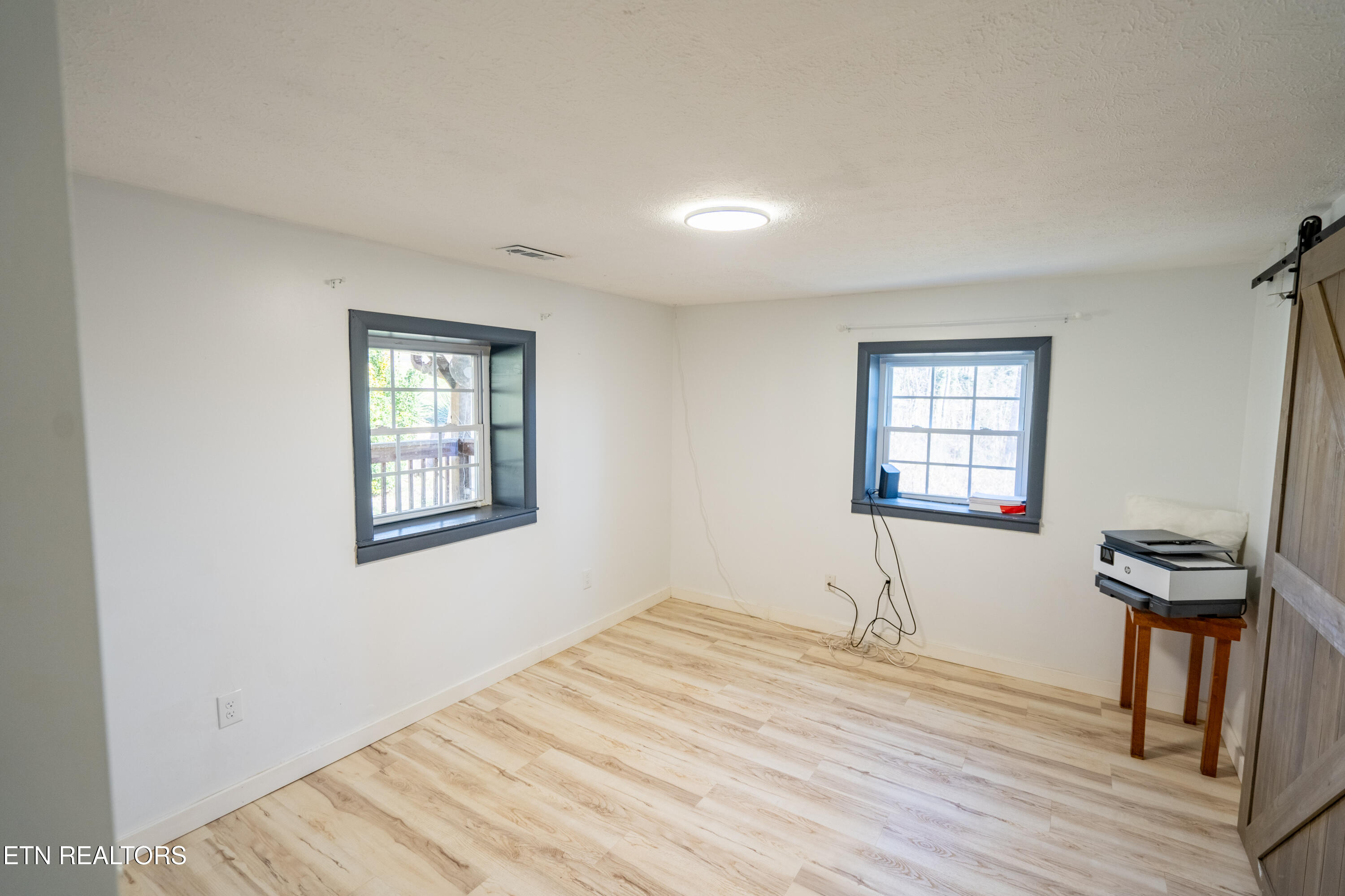 191 Hudson Lane Clinton, TN 37716 - Photo 32 of 60 191 Hudson Lane-21