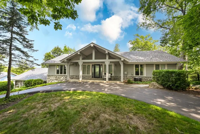 $3,750,000 | 34436 Valley Road, Summit, WI 53066