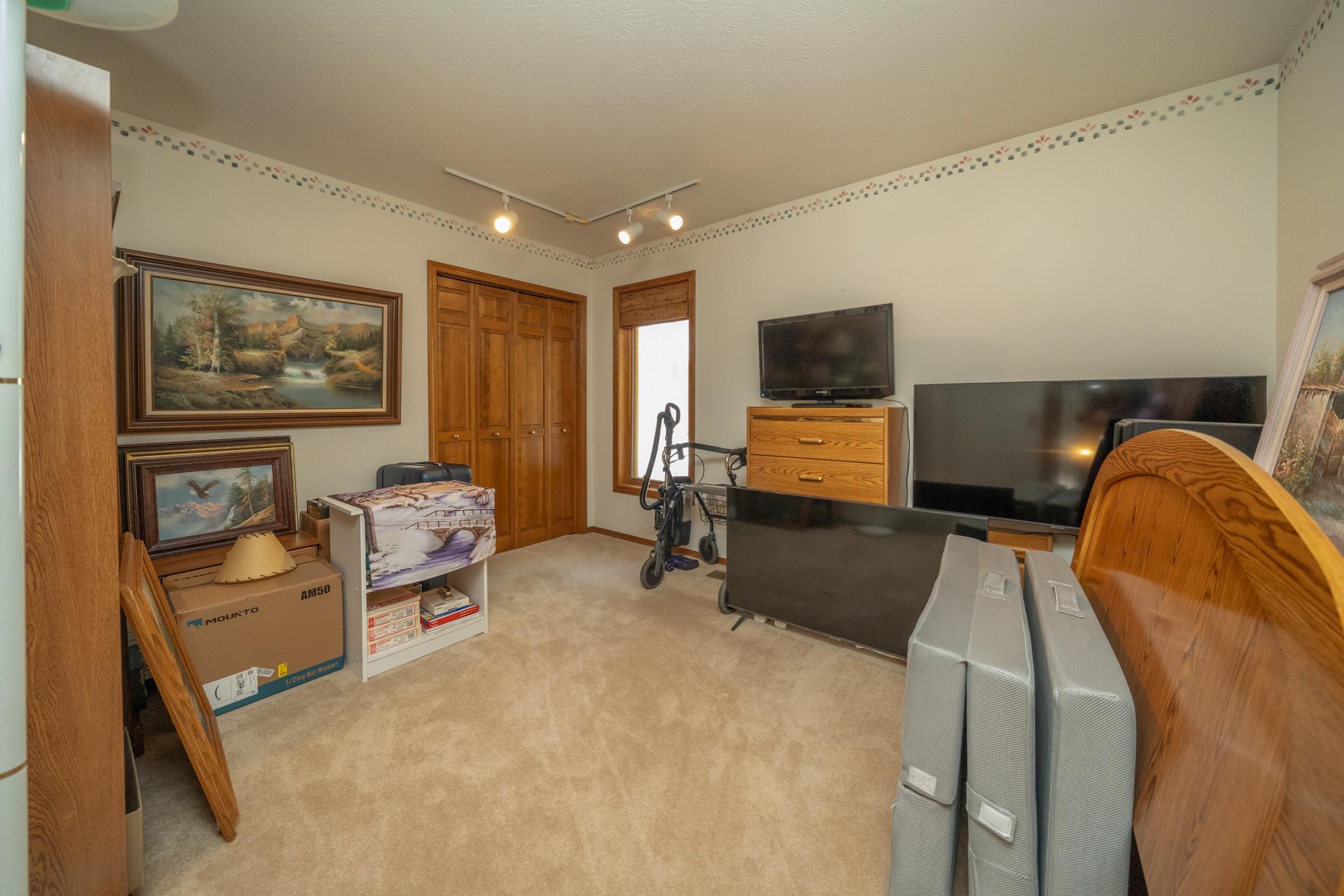 11907 East Midway Road Mead, WA 99021 - Photo 25 of 48 Gallery Image 25
