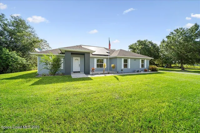 $630,000 | 6135 Dixie Way, Mims, FL 32754