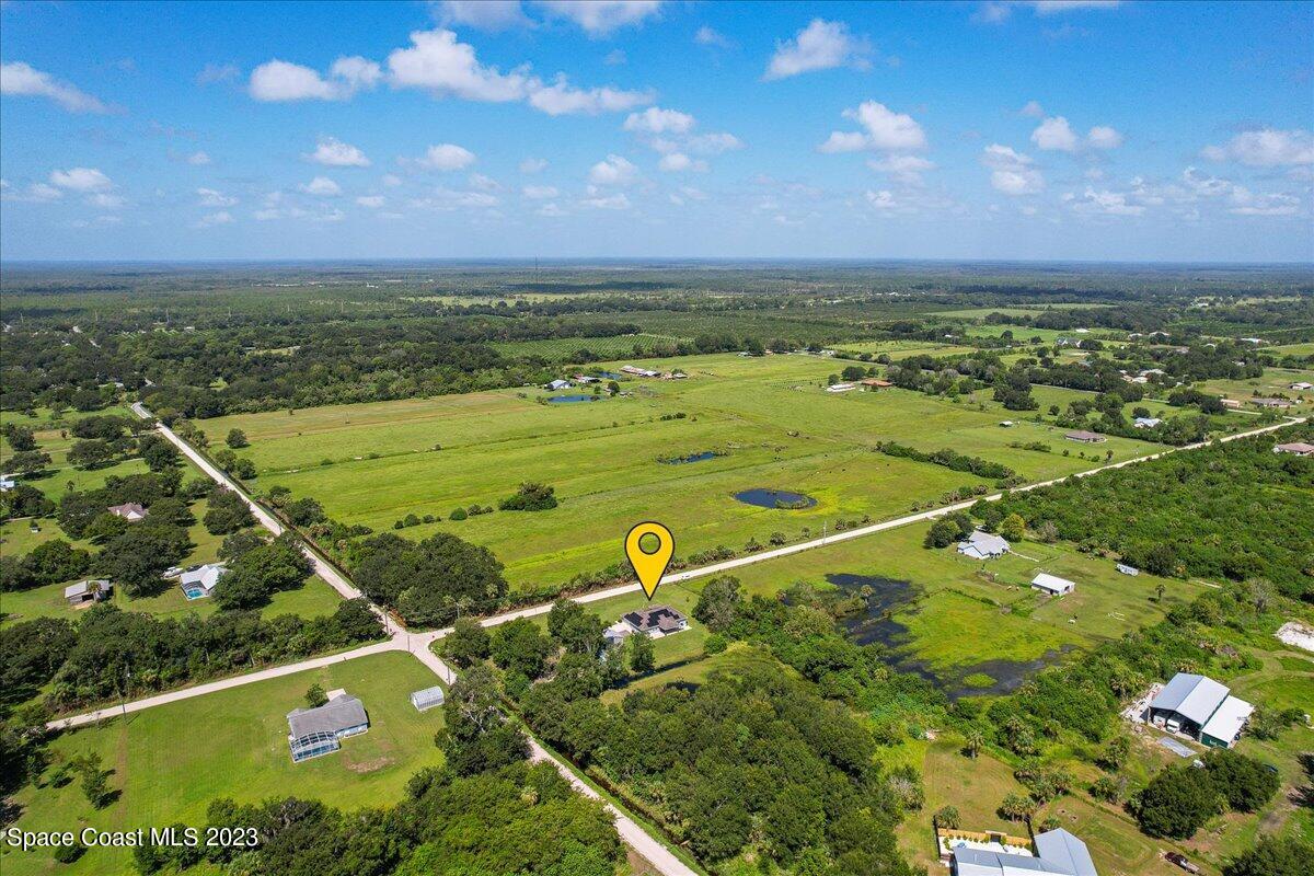 6135 Dixie Way Mims, FL 32754 - Photo 2 of 36 02-untitled-40-28