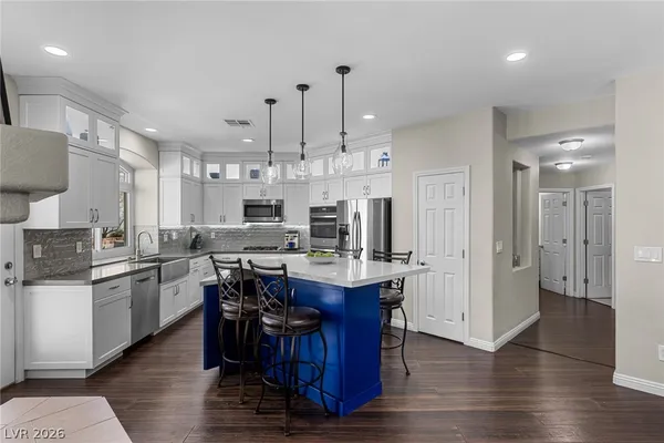 $750,000 | 284 Seal Court, Henderson, NV 89074