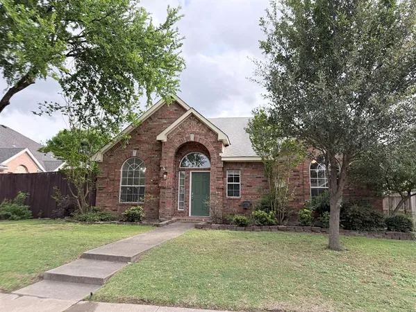 $2,700 | 1320 Hillcrest Drive, Allen, TX 75002
